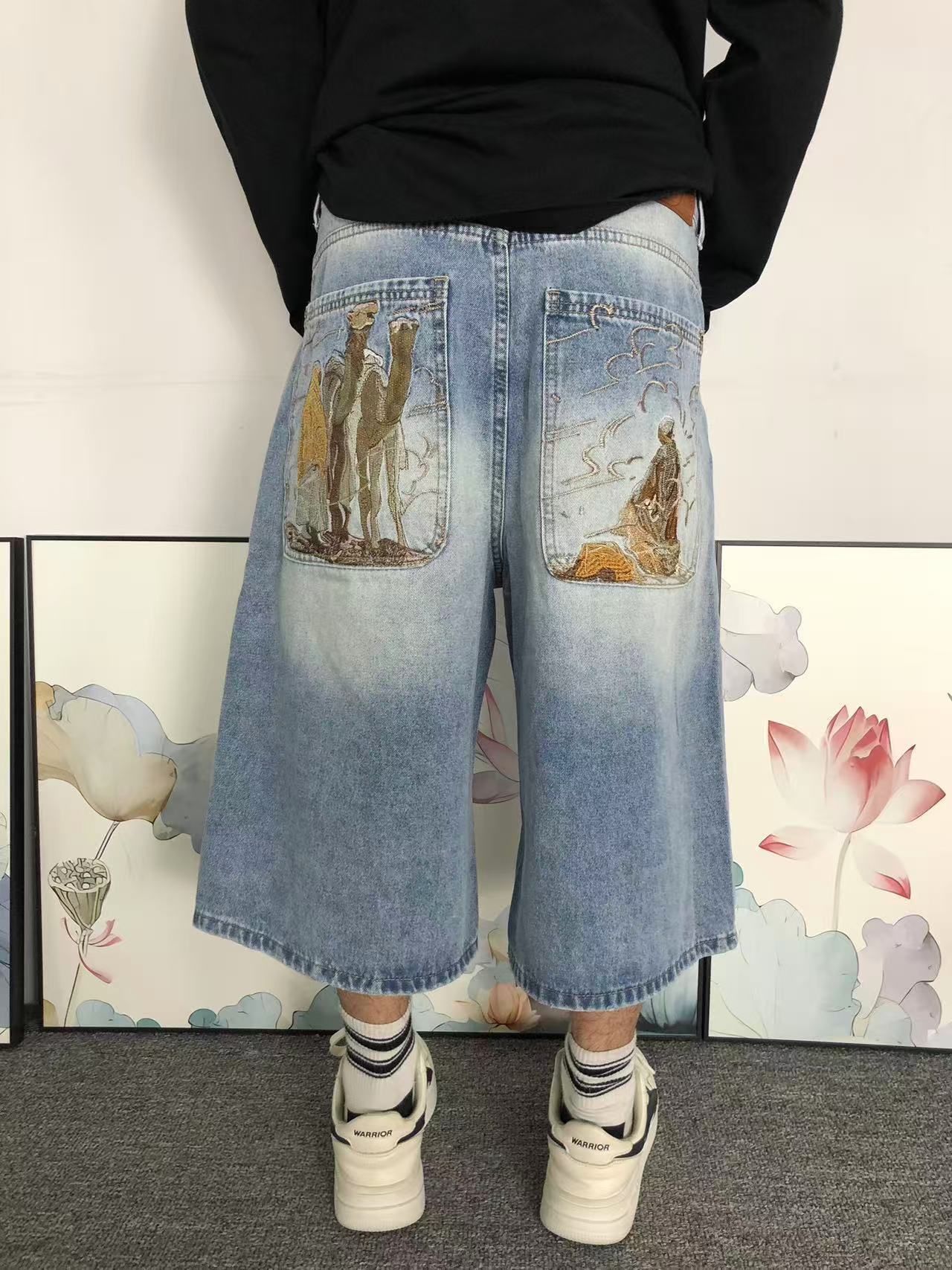 D - SHORTS