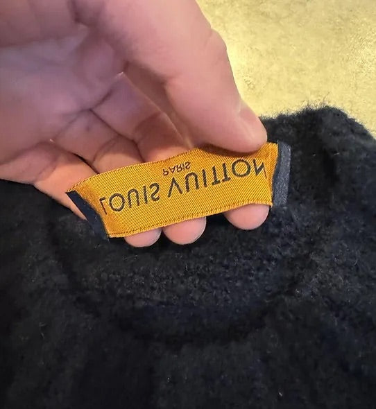 AVERIA - LOUIS V SWEATER