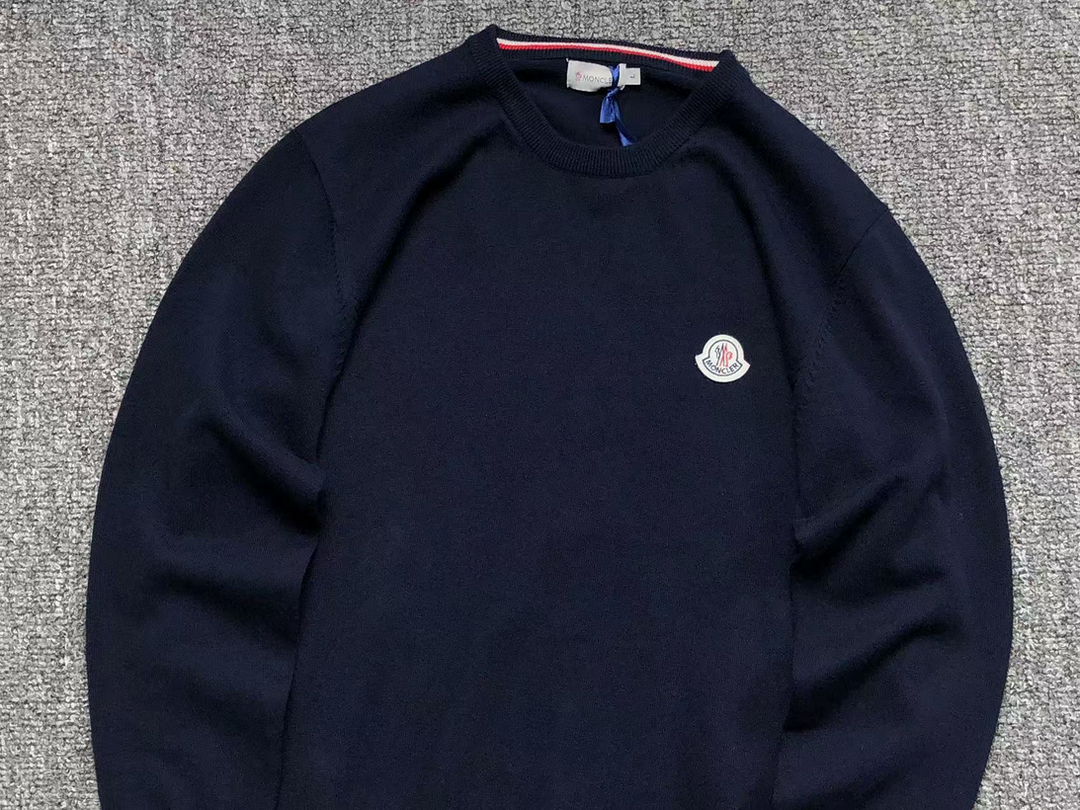 AVERIA - M SWEATER