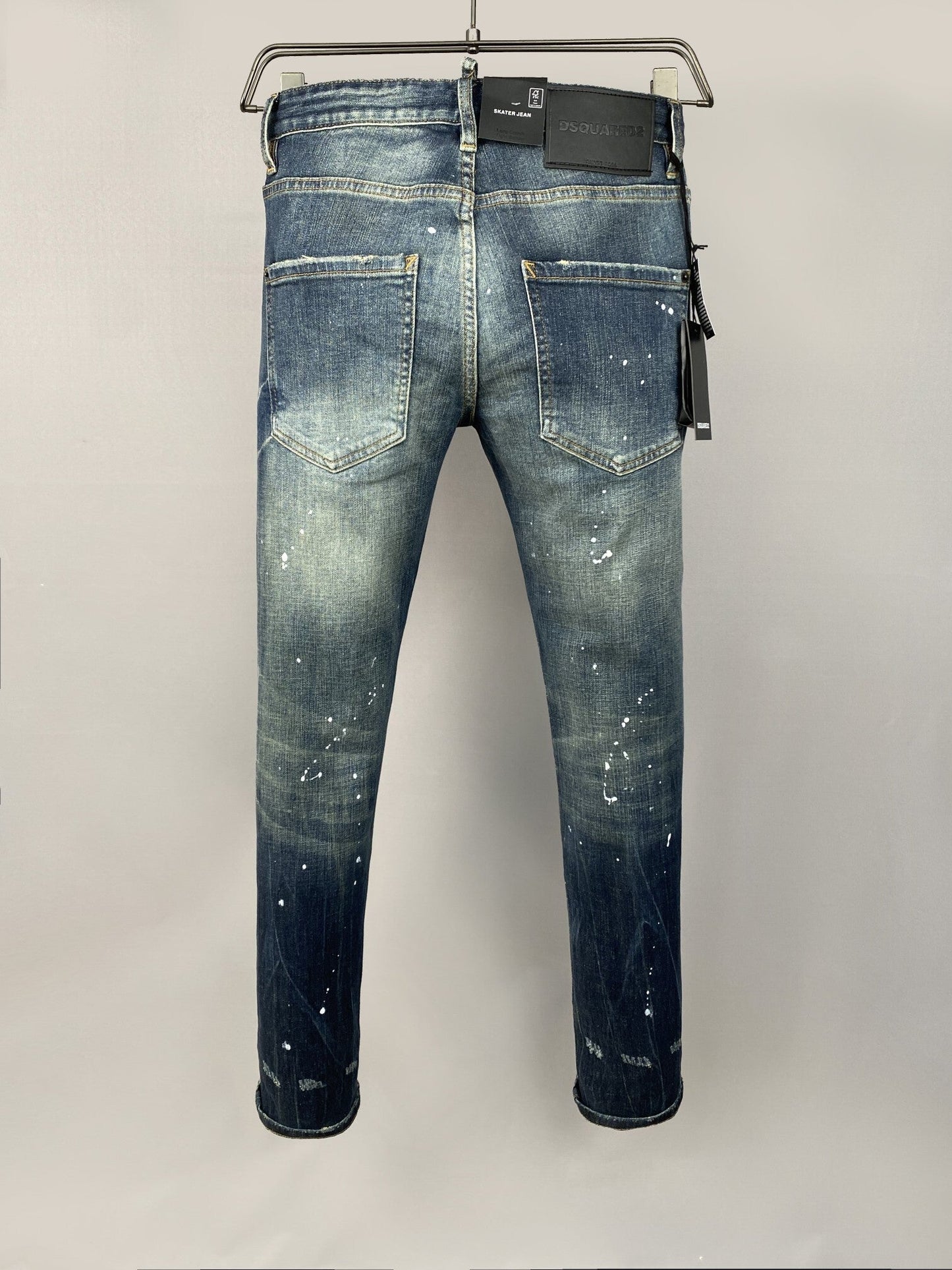 D - JEANS