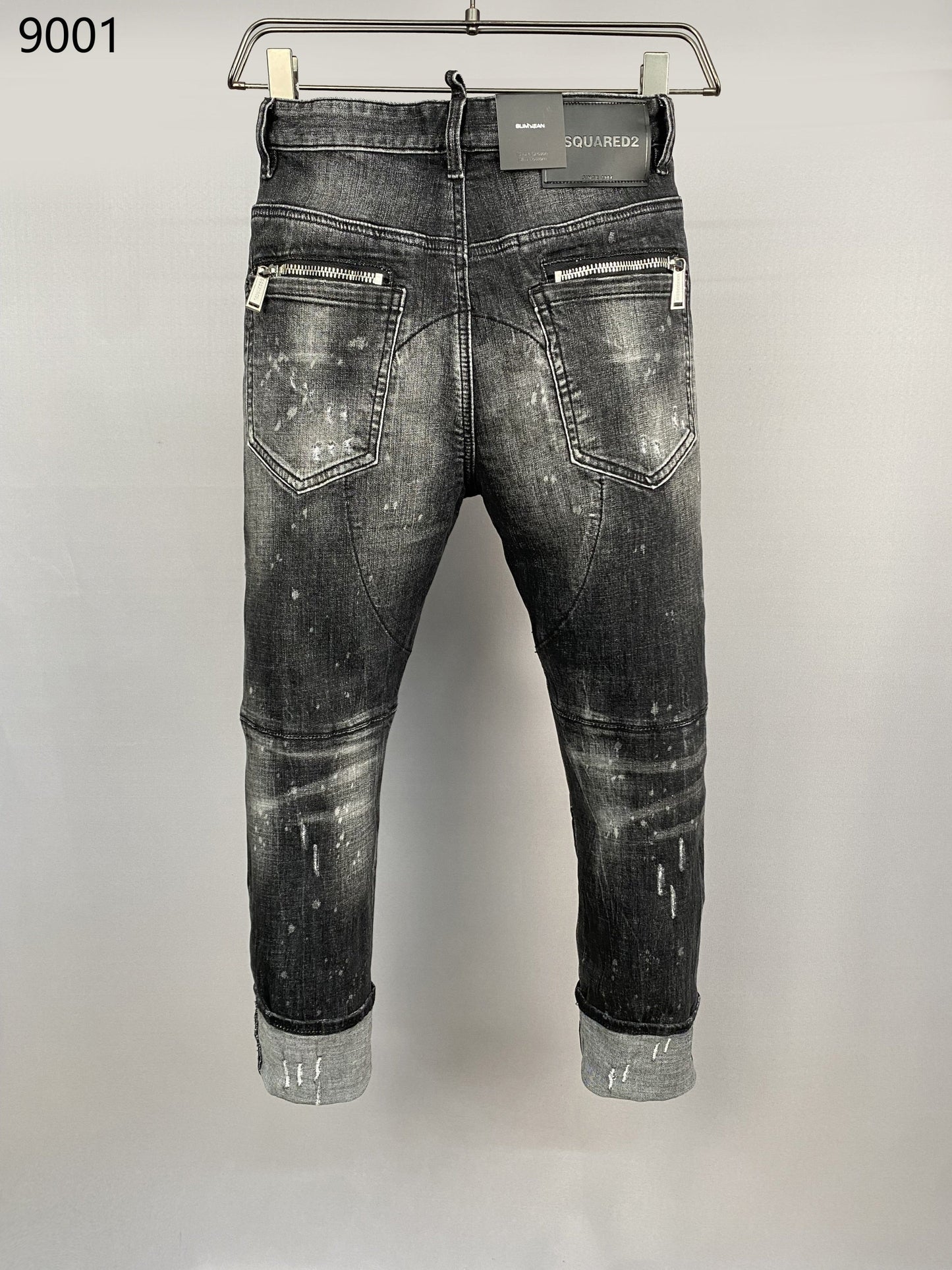D - JEANS