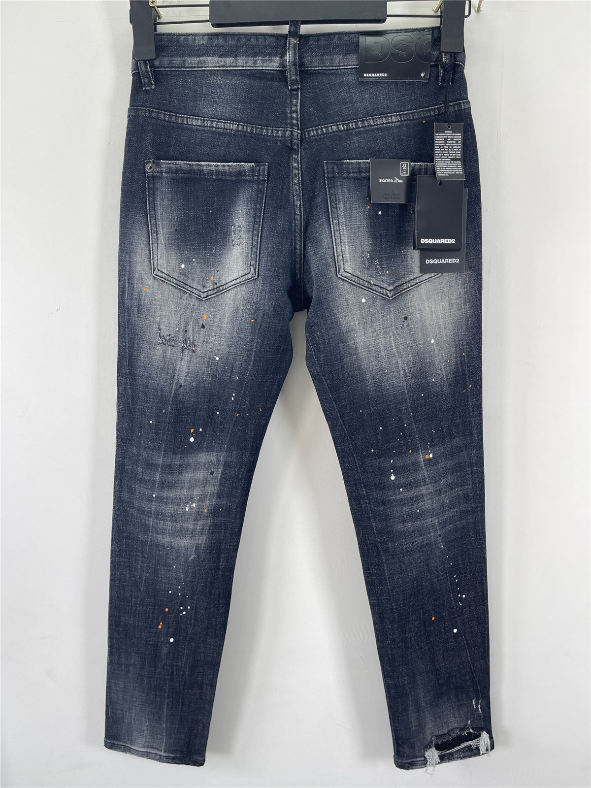D - JEANS