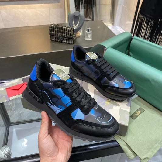 V - SNEAKERS