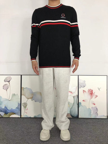 M - SWEATER