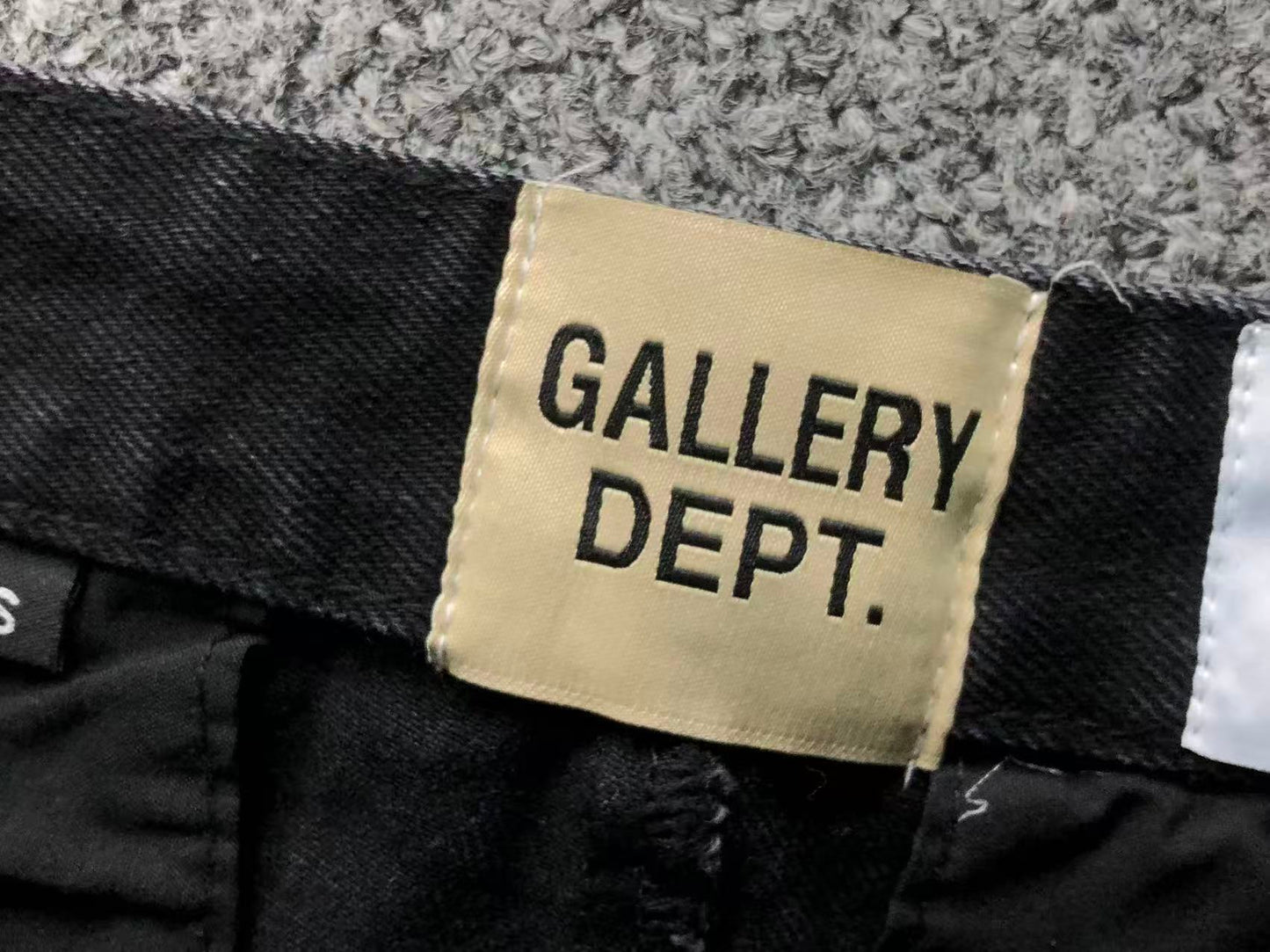 G - SHORTS