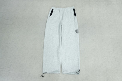 M - SWEATPANTS