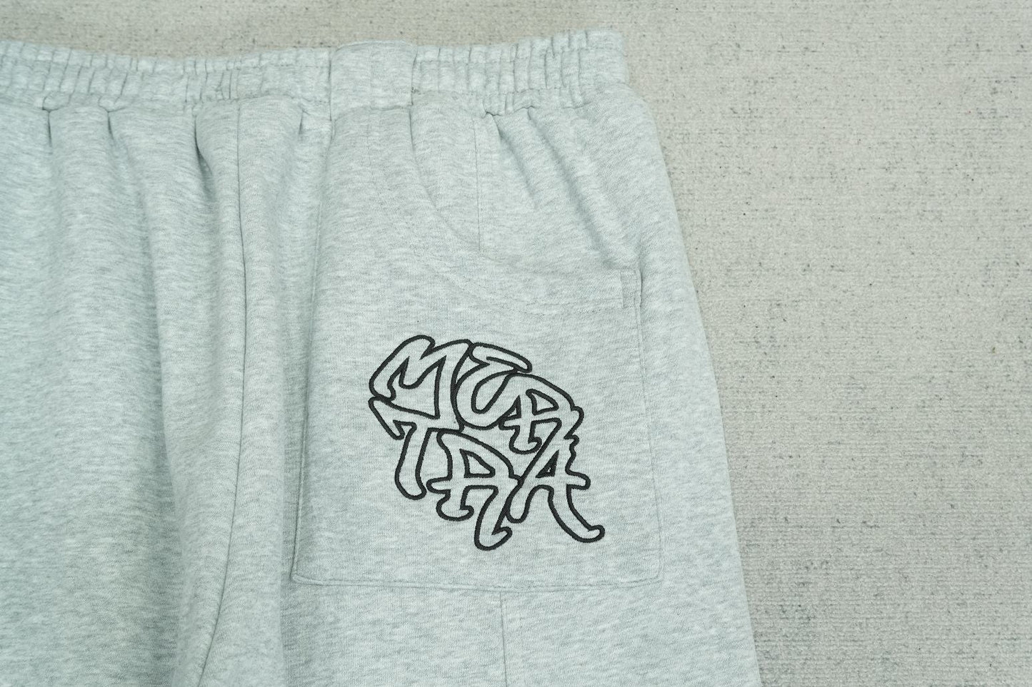 M - SWEATPANTS