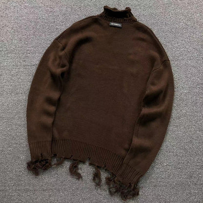 V - SWEATER
