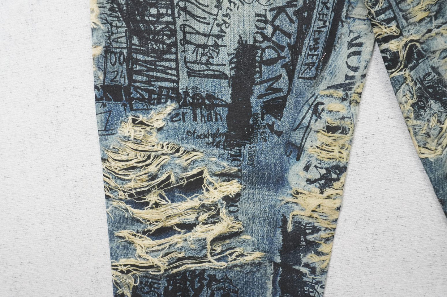A - JEANS