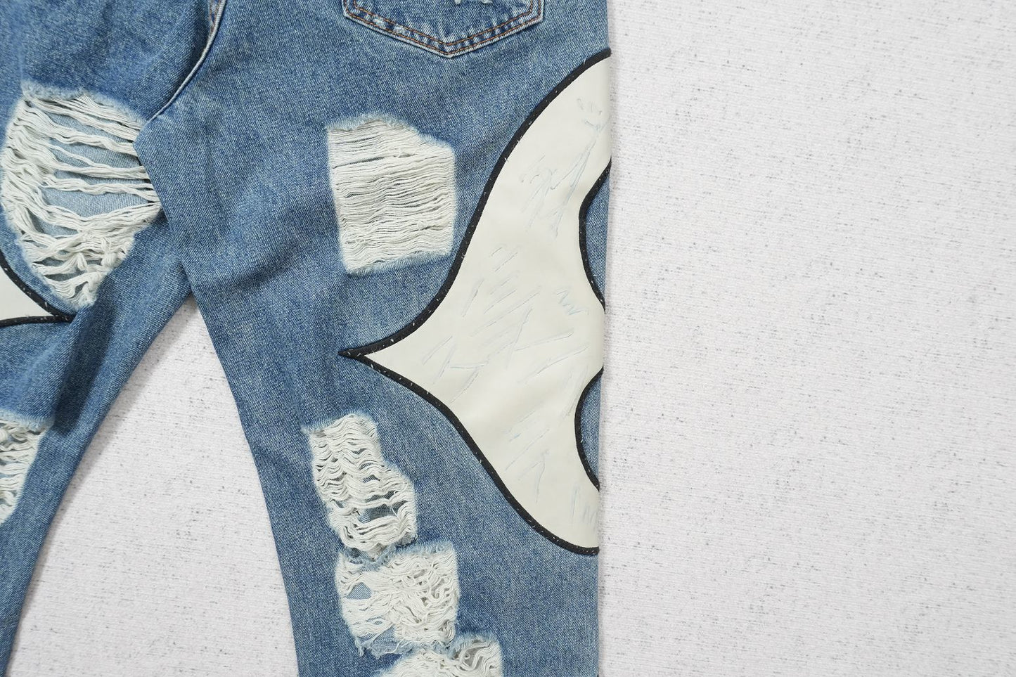 T - JEANS