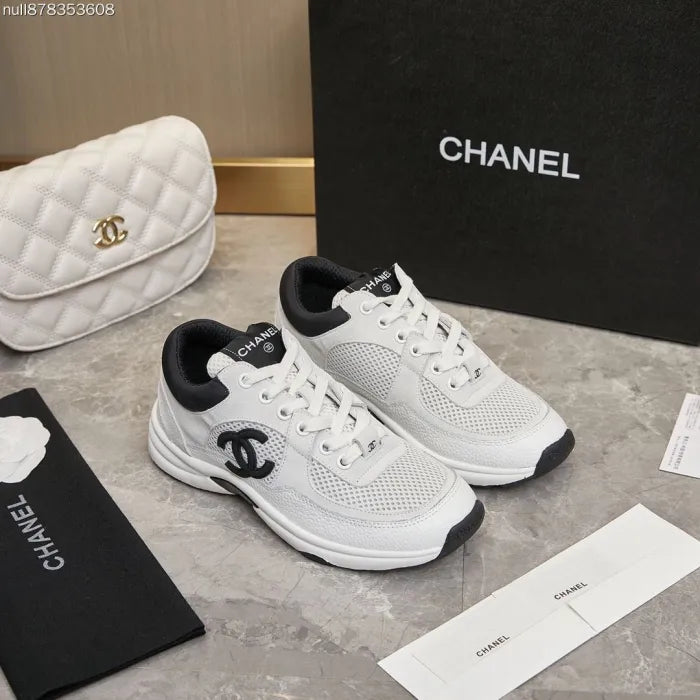 C - SNEAKERS
