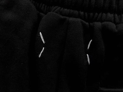 M - SHORTS