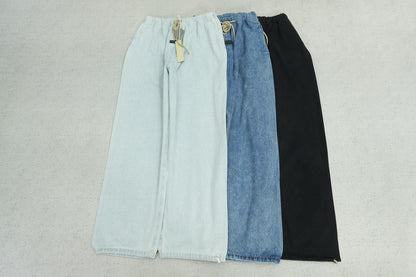 F - SWEATPANTS
