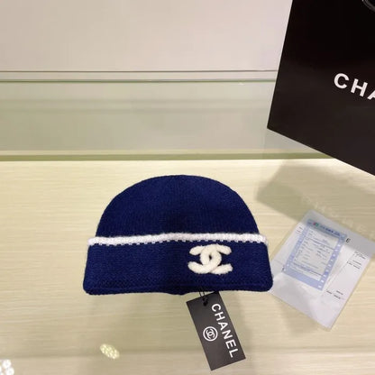 C - MÜTZEN