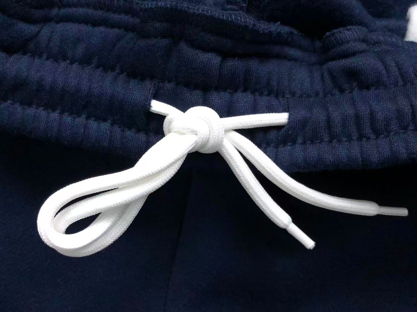M - SHORTS