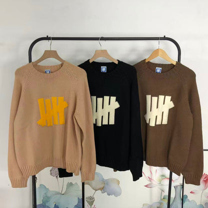 U - SWEATER