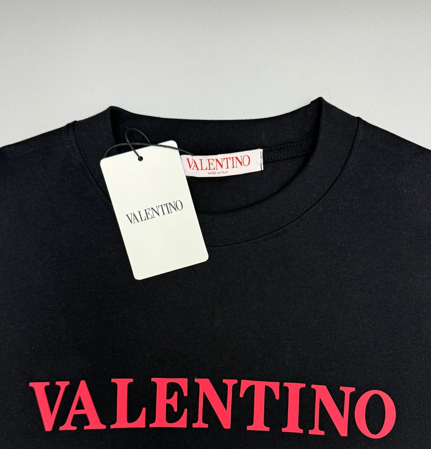 V - TSHIRT