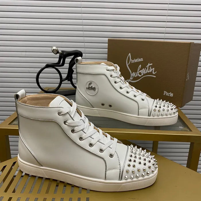 A - SNEAKERS