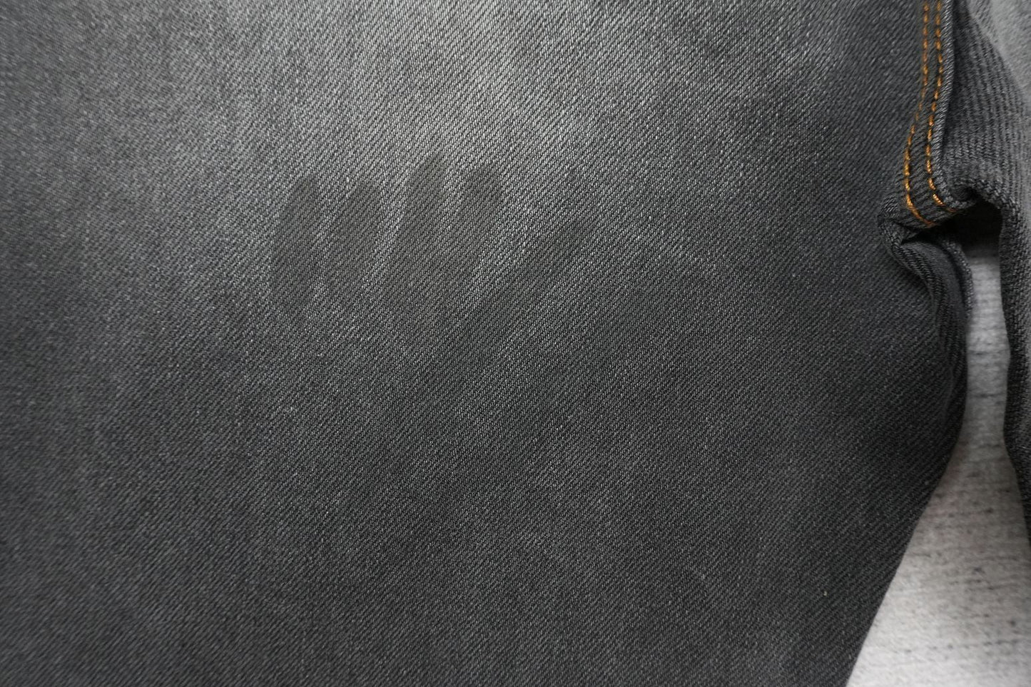 A - JEANS