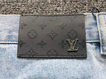 L - SHORTS