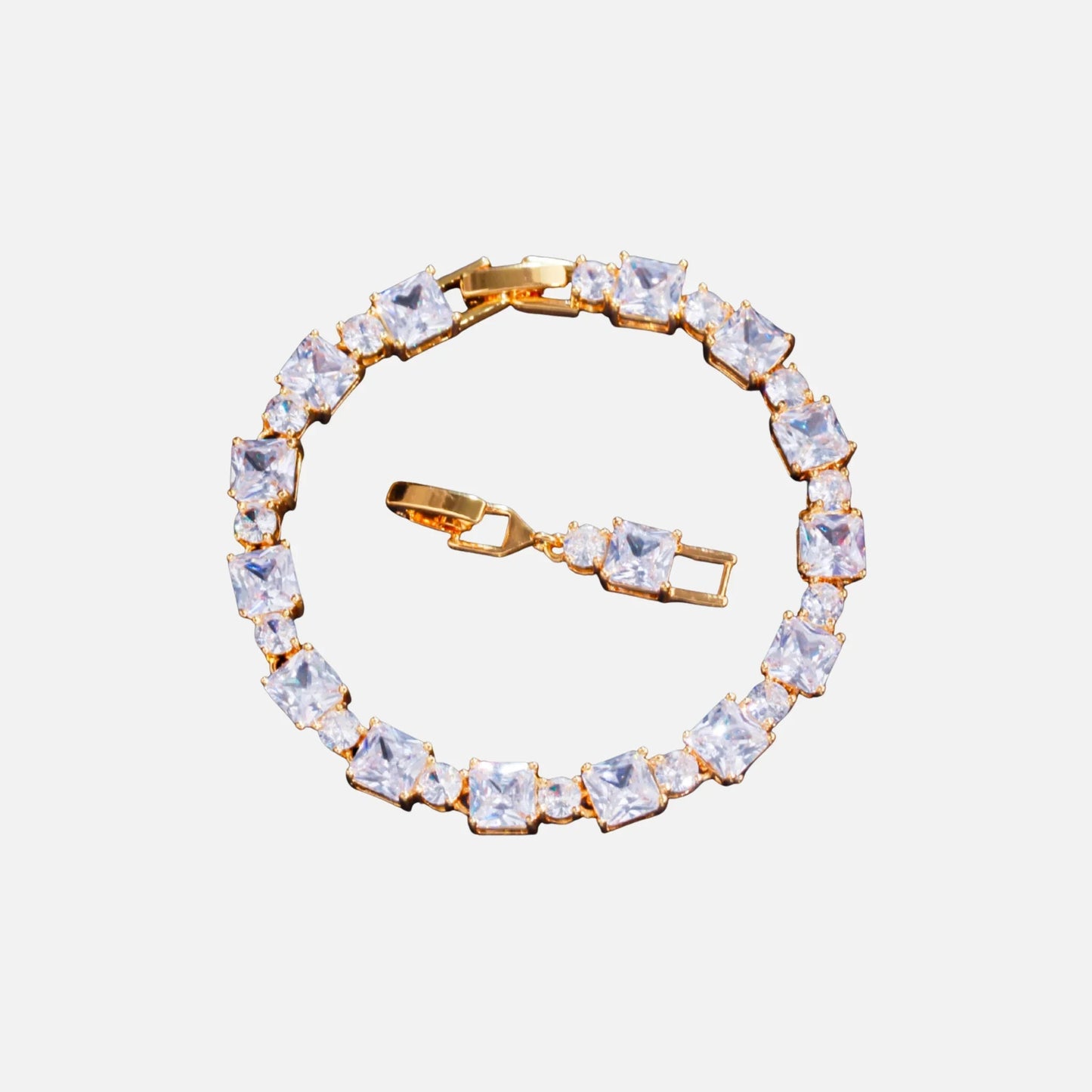Cube Bracelet | Gold