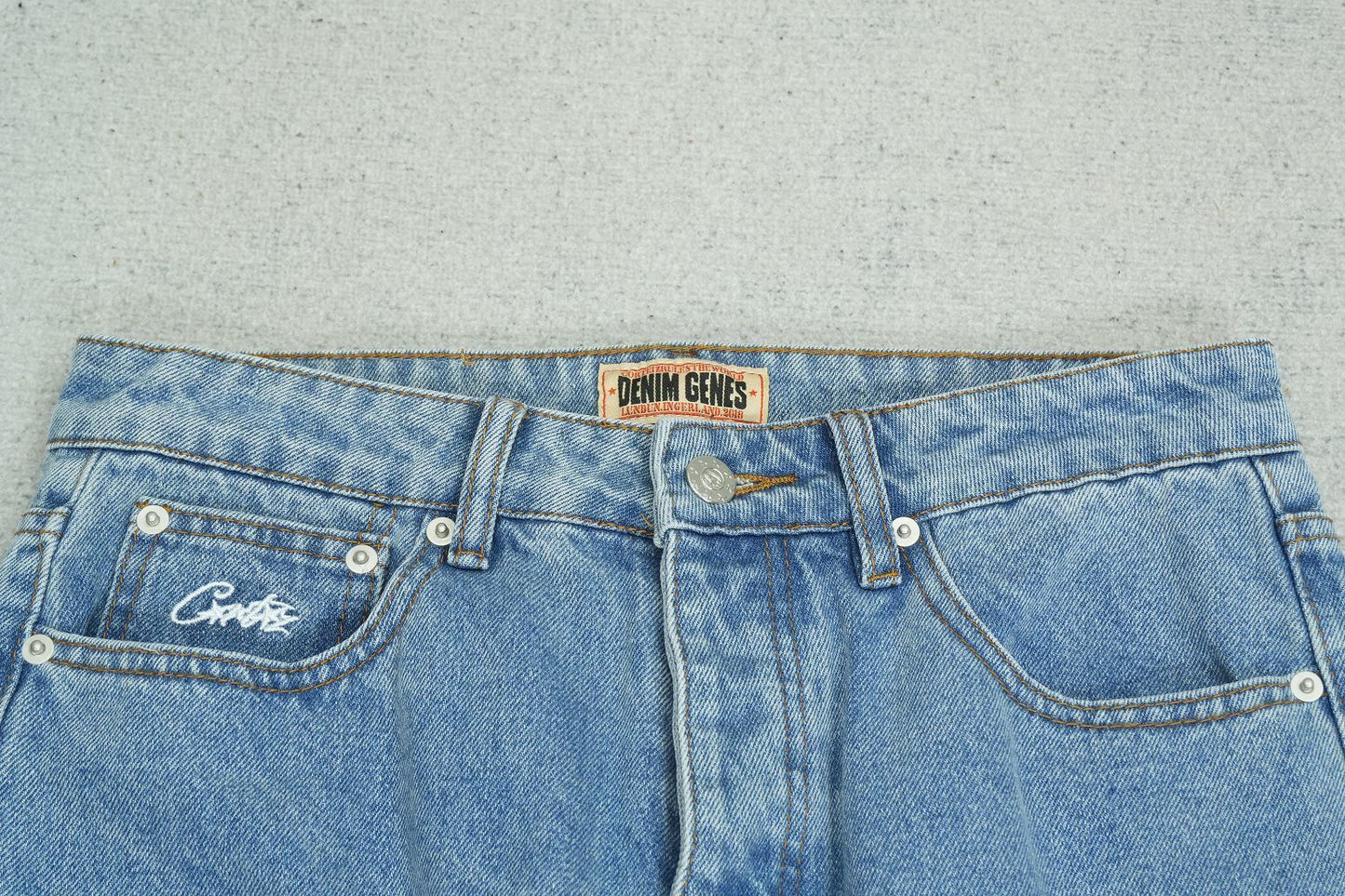 C - JEANS