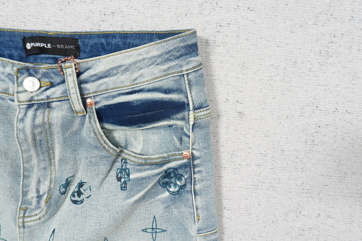 P - JEANS