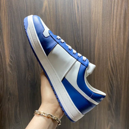 P - SNEAKERS
