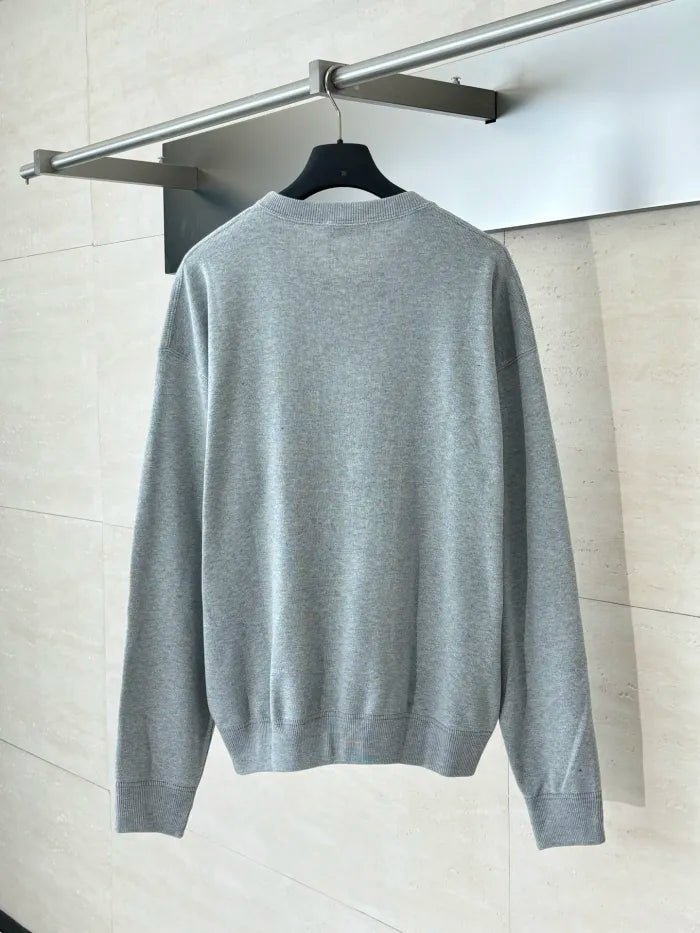 M - SWEATER