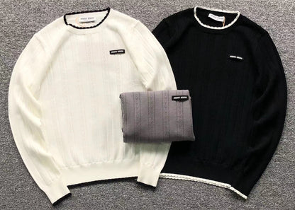 M - SWEATER