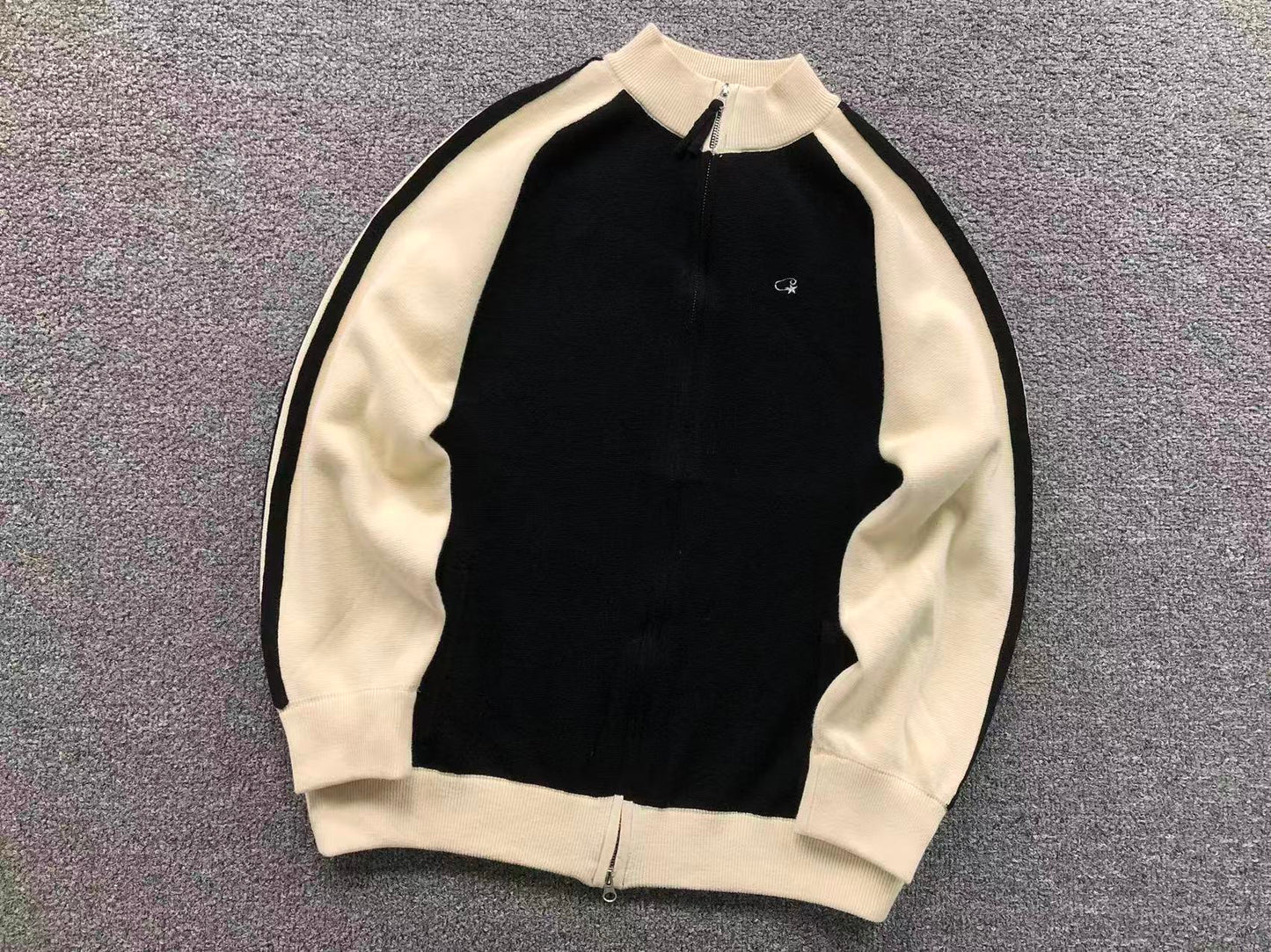 C - SWEATER