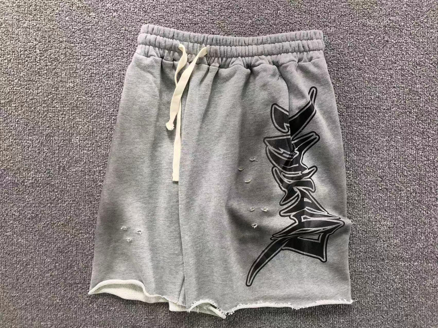 M - SHORTS