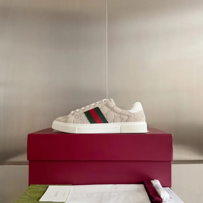 GG - SNEAKERS