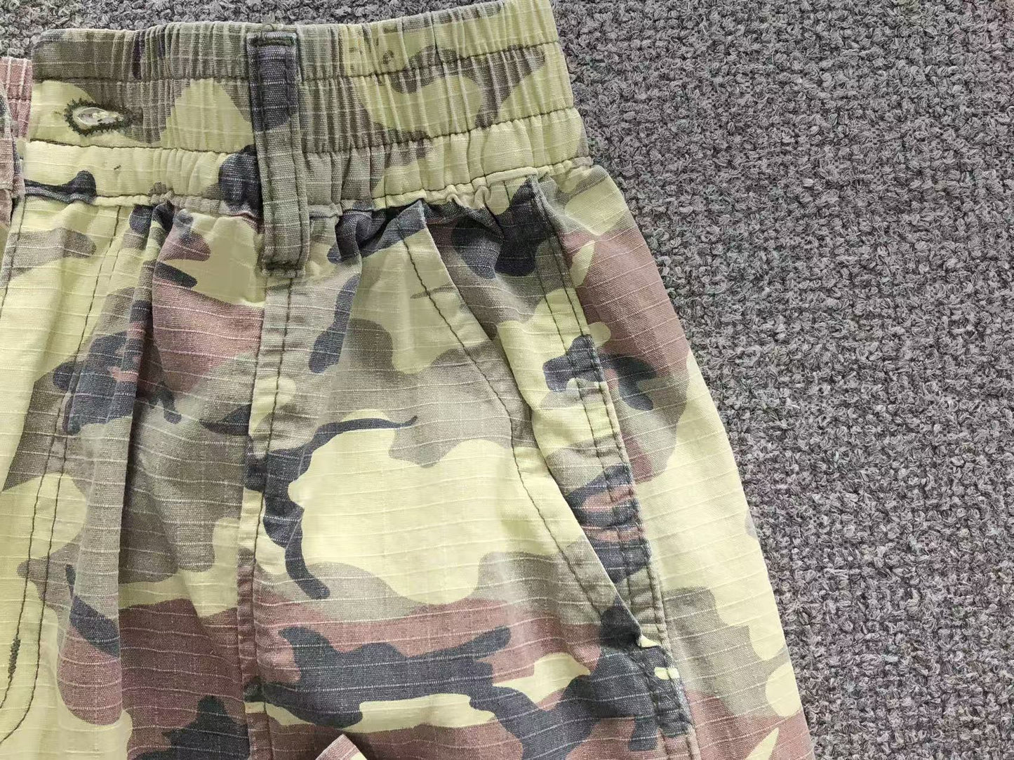 M - SHORTS
