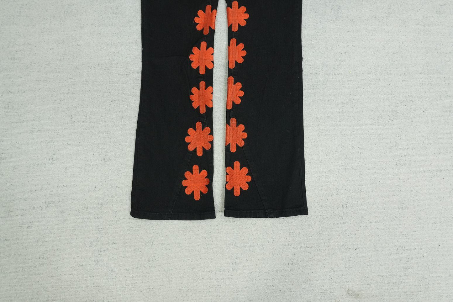 L - JEANS