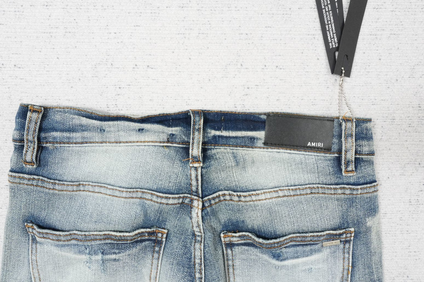 A - JEANS