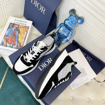 D - SNEAKERS