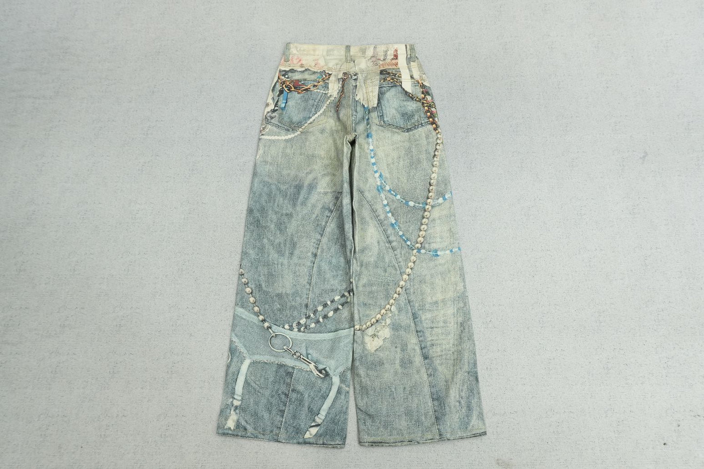A - JEANS