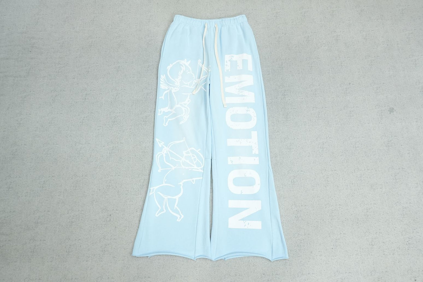 M - SWEATPANTS
