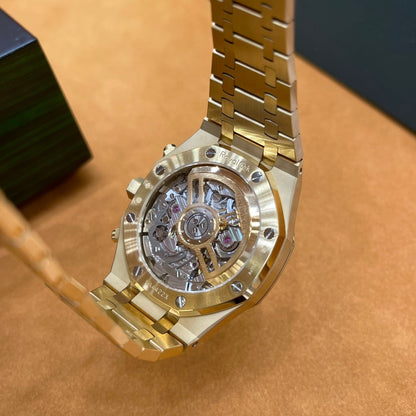 P - Watch