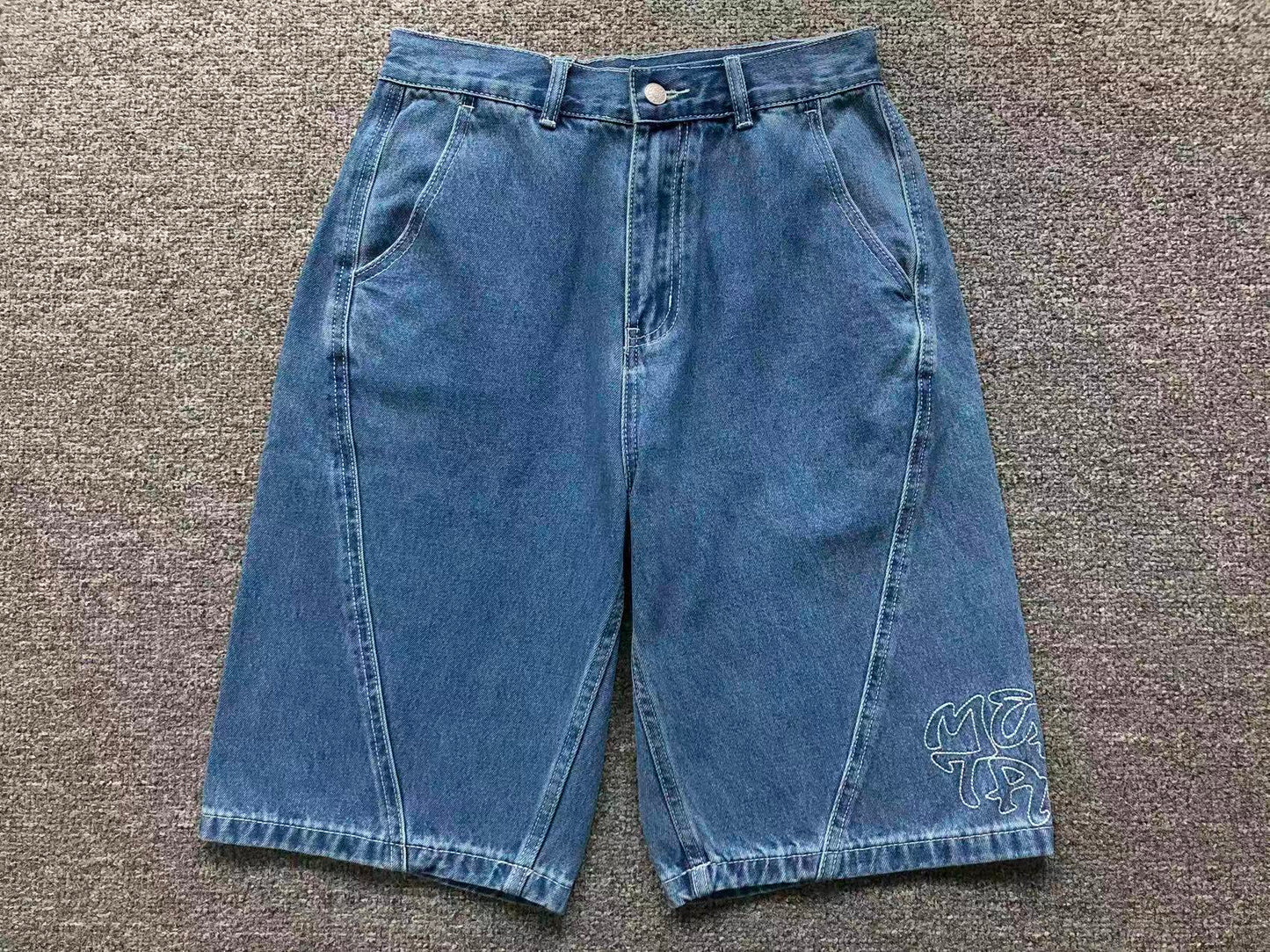 M - SHORTS