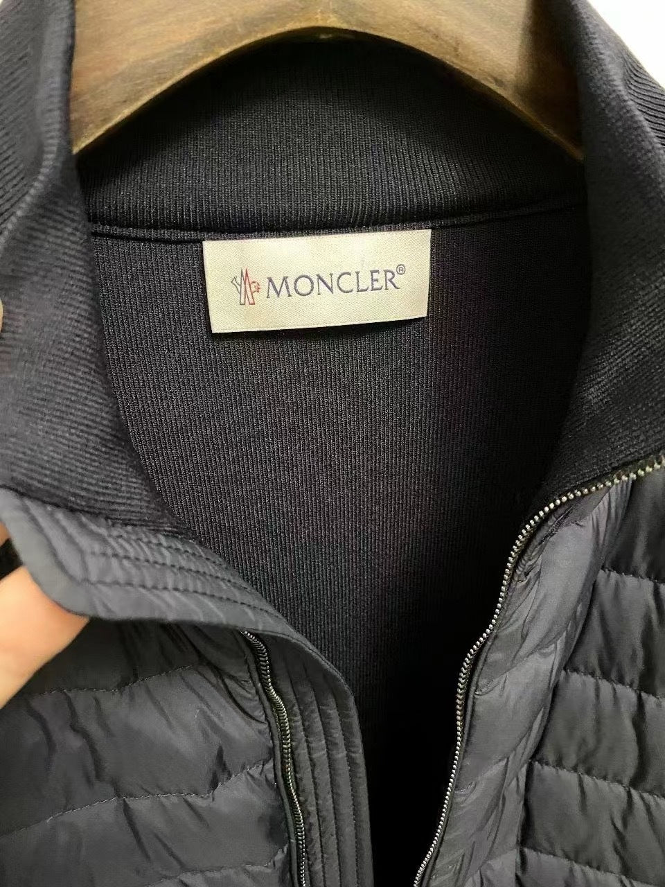M - CARDIGAN