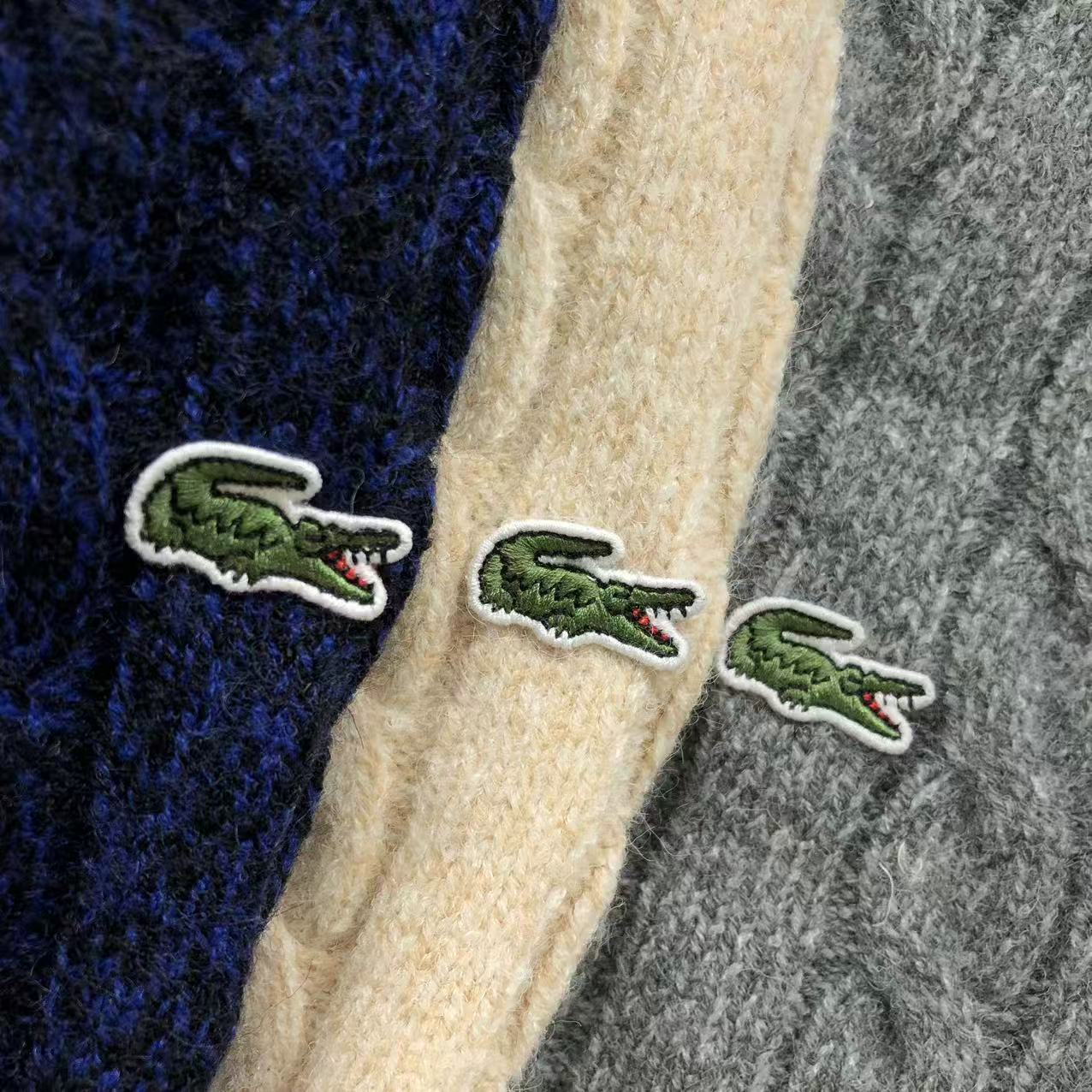 L - SWEATER
