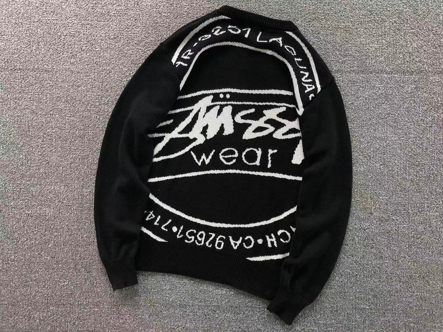 S - SWEATER