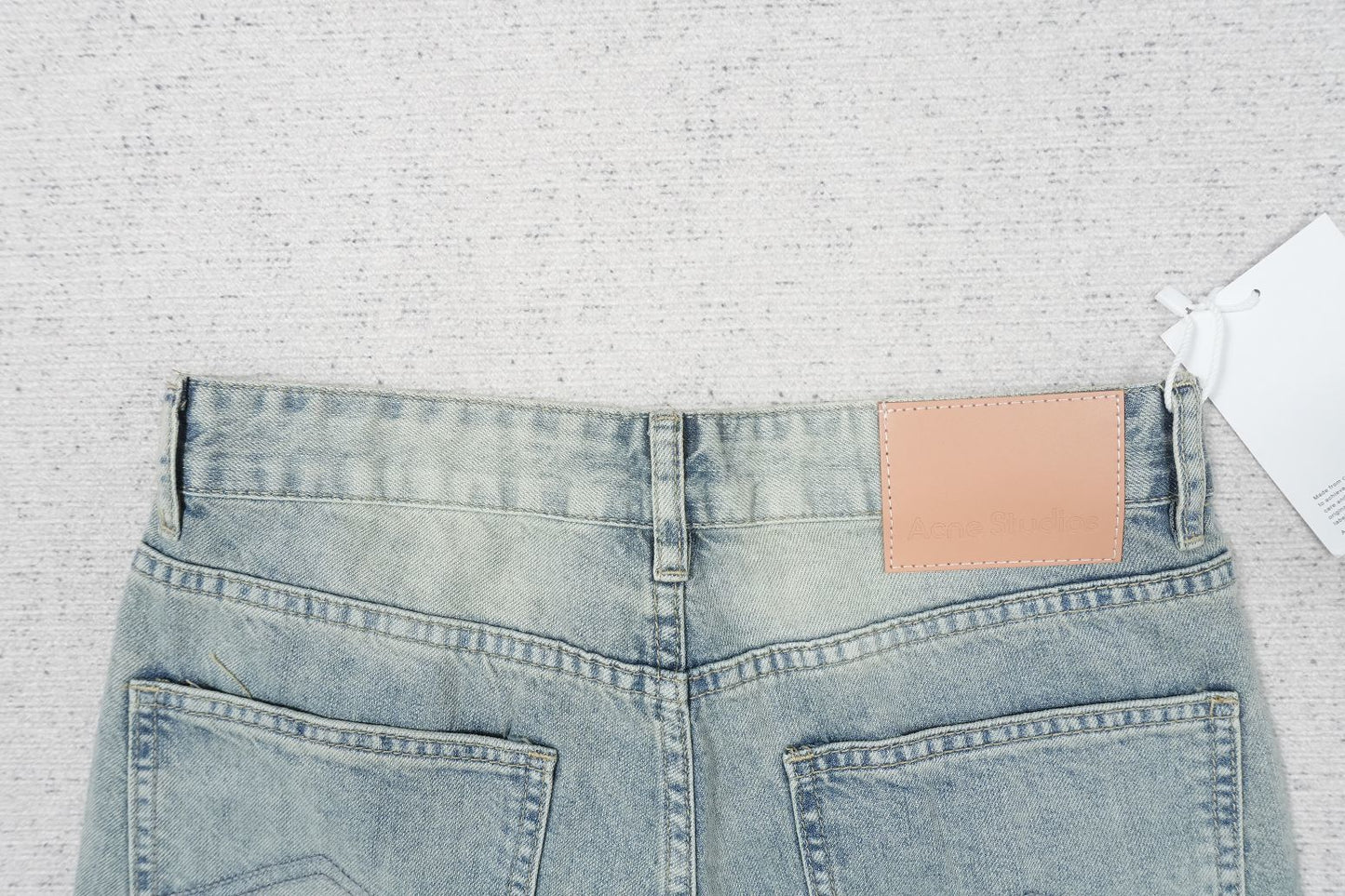 A - JEANS