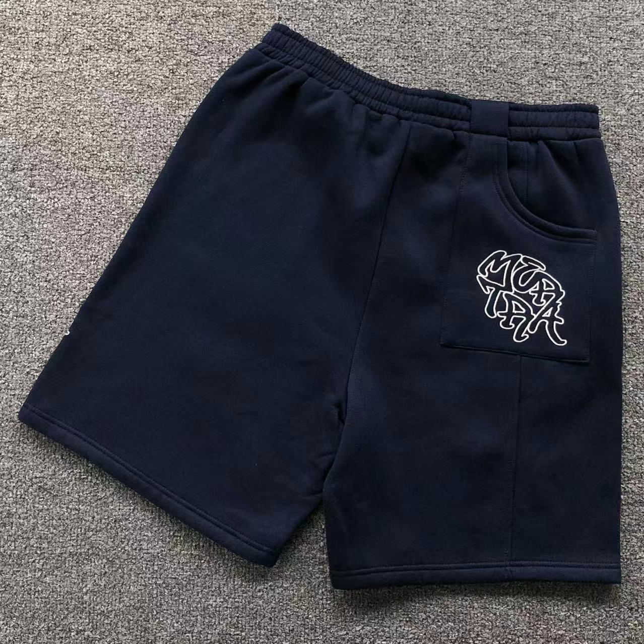 M - SHORTS
