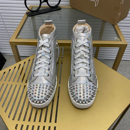 A - SNEAKERS