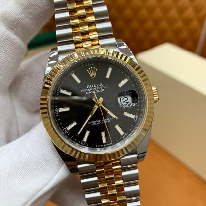 M - Watch