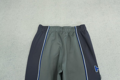D - SWEATPANTS
