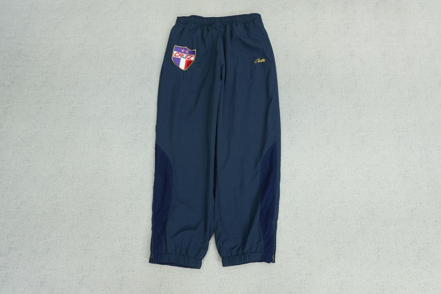 C - SWEATPANTS